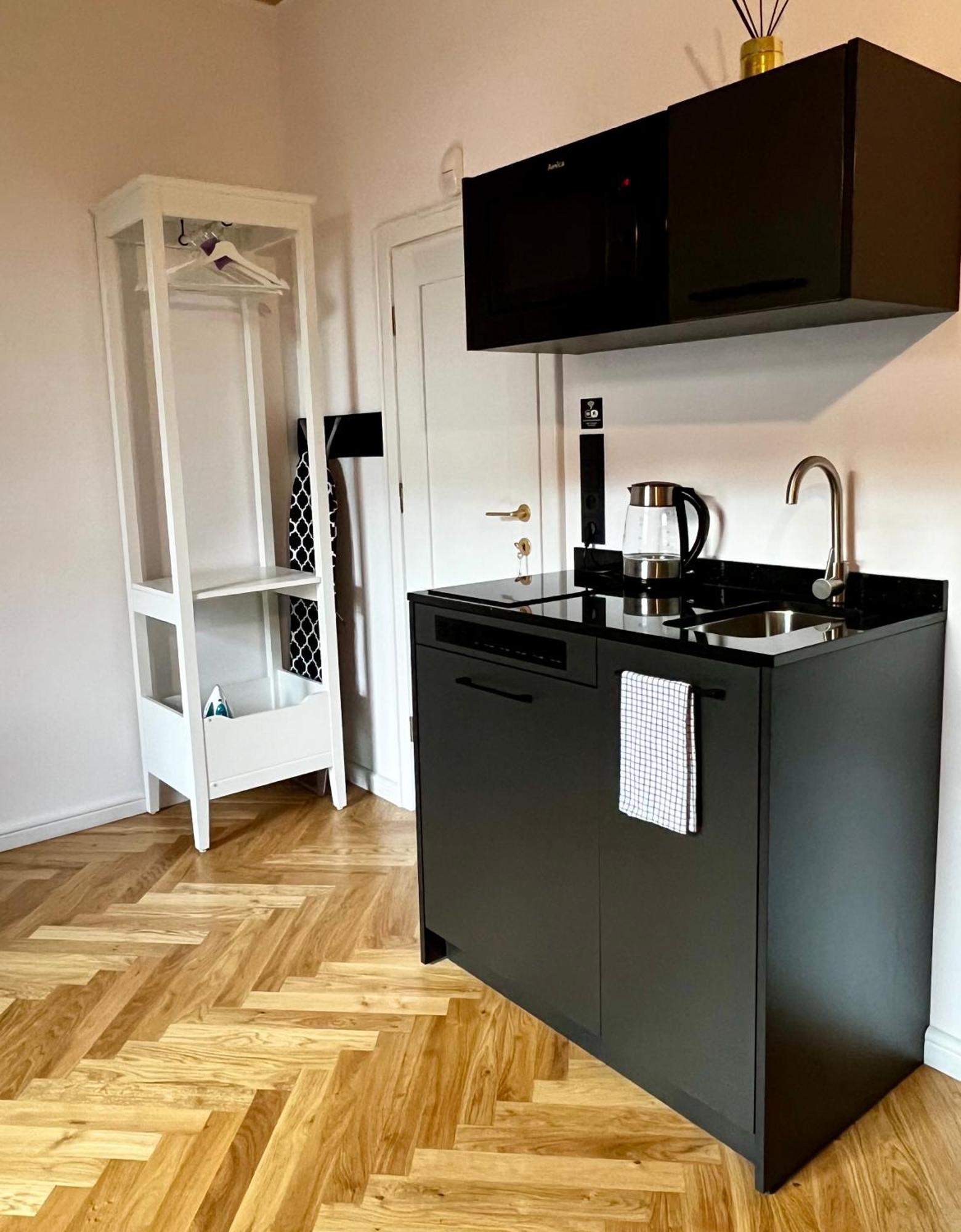 Krakow Old Town Apartment Jacuzzi - Wymeldowanie Do 13 Екстер'єр фото